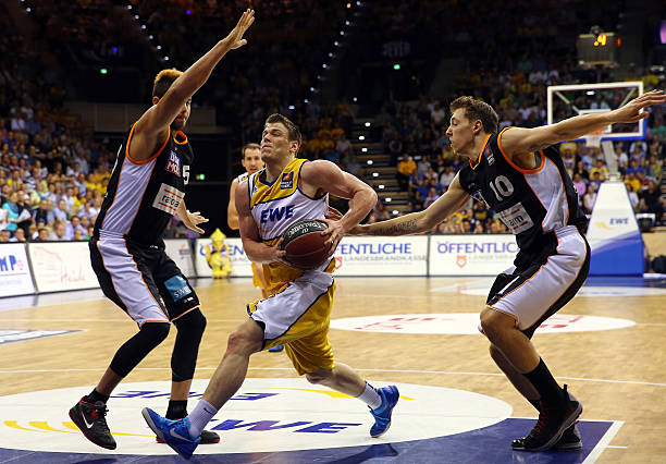 接着写一个 接着写一个